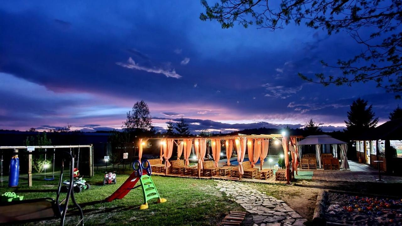Holiday Home Rodjak Sa Sela Mionica Ngoại thất bức ảnh