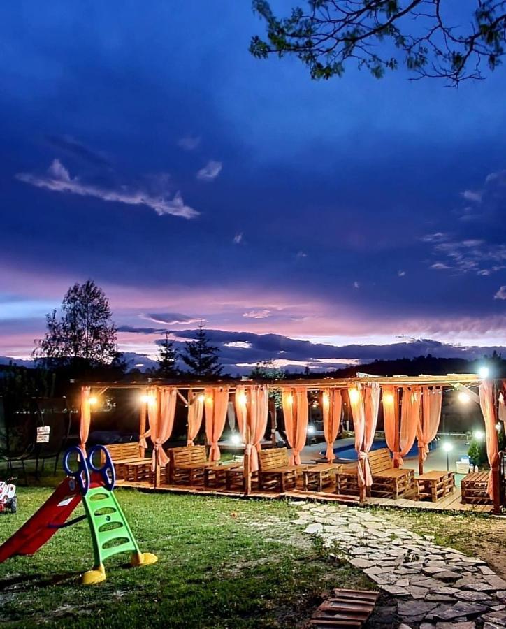 Holiday Home Rodjak Sa Sela Mionica Ngoại thất bức ảnh